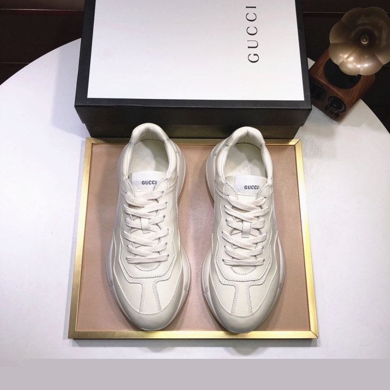 G*u*i casual shoes